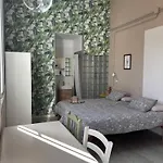 Апартаменты Latasca *